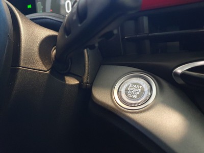 Fiat 500 500e (red) - 18