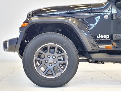 Jeep Gladiator 3.0 v6 overland 4wd auto - 20