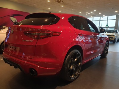 Alfa Romeo Stelvio 2.2 t veloce q4 210cv auto - 4