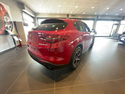 Alfa Romeo Stelvio 2.2 t sprint q4 190cv auto - 4