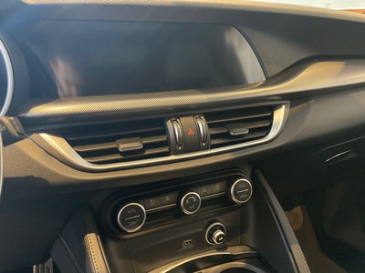 Alfa Romeo Stelvio 2.2 t sprint q4 190cv auto - 11