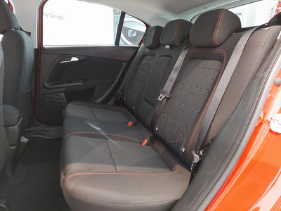Fiat Tipo 1.0 (red) 100cv - 8