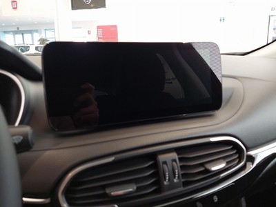 Fiat Tipo 1.0 (red) 100cv - 12