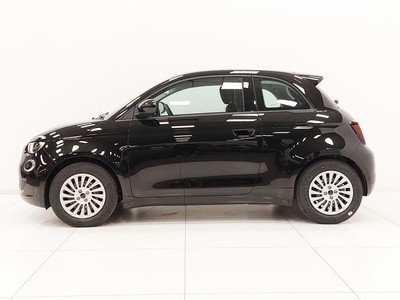 Fiat 500 500e action - 2