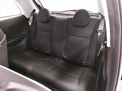 Fiat 500 500e action - 8