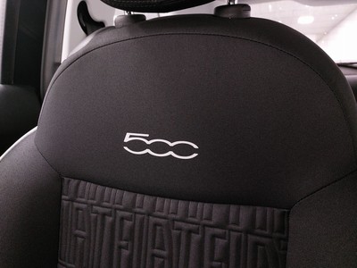 Fiat 500 500e action - 23