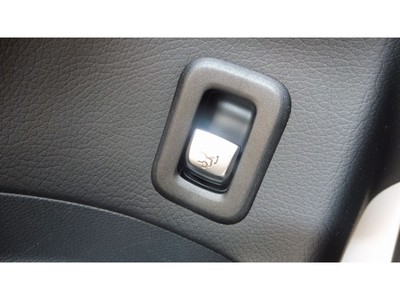 10 - Mercedes-Benz GLC eschini auto