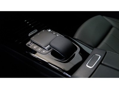 Mercedes-Benz Classe A 180 d sport auto - 17