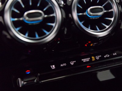 Mercedes-Benz Classe A 180 d sport auto - 12