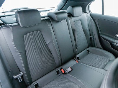 Mercedes-Benz Classe A 180 sport extra auto - 13