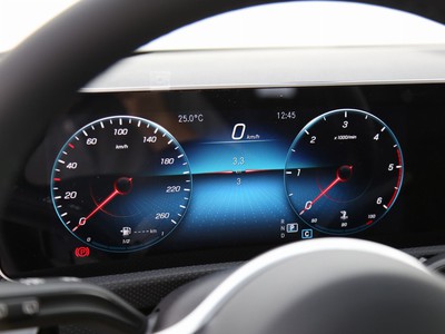 Mercedes-Benz Classe A 180 d sport auto - 16