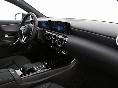 Mercedes-Benz Classe A 180 d sport auto - 10