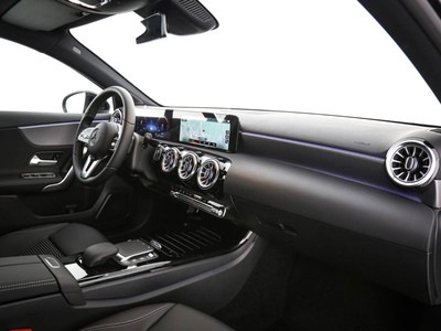 Mercedes-Benz Classe A 250 e phev (eq-power) sport auto - 11