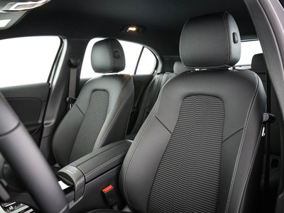 Mercedes-Benz Classe A 250 e phev (eq-power) sport auto - 13