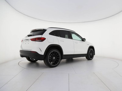 Mercedes-Benz GLA 250 e phev (eq-power) premium auto - 4