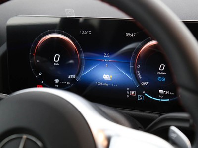 Mercedes-Benz GLA 250 e phev (eq-power) premium auto - 15