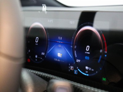 Mercedes-Benz Classe A 250 e phev (eq-power) business auto - 13