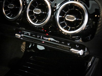 Mercedes-Benz Classe A 250 e phev (eq-power) business auto - 15