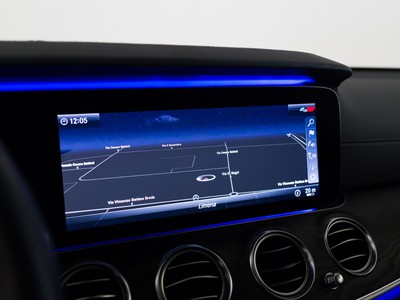 Mercedes-Benz Classe E sw 300 de eq-power premium auto - 14