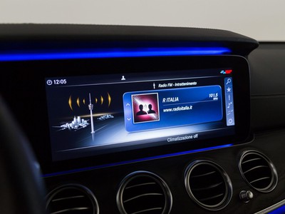 Mercedes-Benz Classe E sw 300 de eq-power premium auto - 16