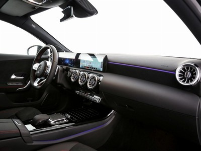 Mercedes-Benz Classe A 250 e phev (eq-power) premium auto - 11