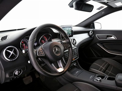 Mercedes-Benz CLA shooting brake 200 d sport night auto - 11