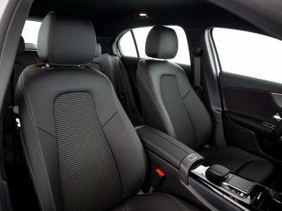 Mercedes-Benz Classe A 180 d sport auto - 12