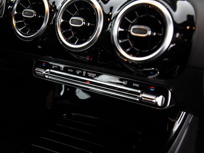 Mercedes-Benz Classe A 180 d sport auto - 17