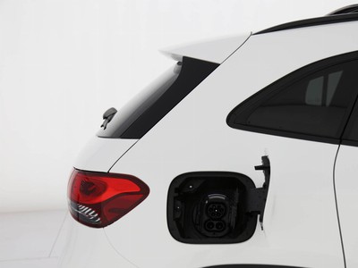 Mercedes-Benz EQA 250 premium plus - 24