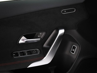 Mercedes-Benz Classe A 250 e phev (eq-power) premium auto - 19