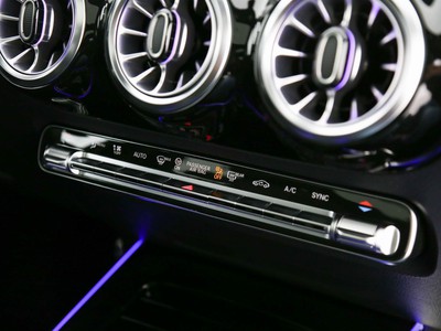 AMG GLA 35 amg 4matic auto - 16