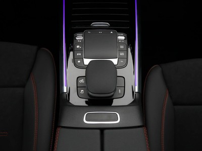 AMG GLA 35 amg 4matic auto - 18