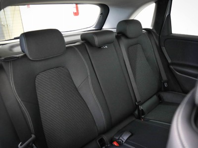 Mercedes-Benz Classe B 200 d sport plus auto - 12