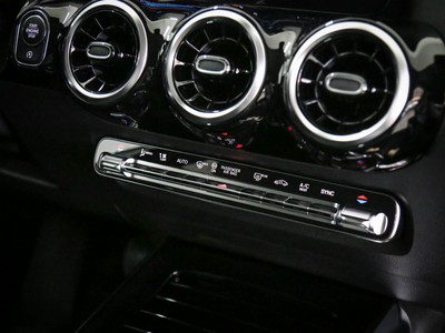 Mercedes-Benz Classe B 200 d sport plus auto - 15