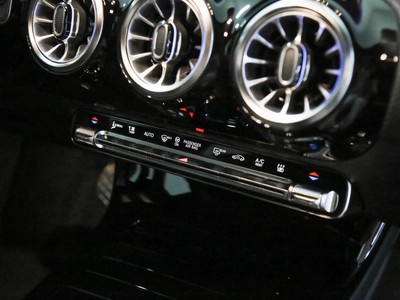 Mercedes-Benz Classe A 250 e phev (eq-power) sport auto - 14