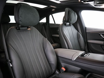 Mercedes-Benz EQS 580 luxury 4matic - 12