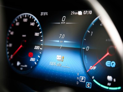 Mercedes-Benz GLC coupe 300 de phev (eq-power) premium 4matic auto - 15