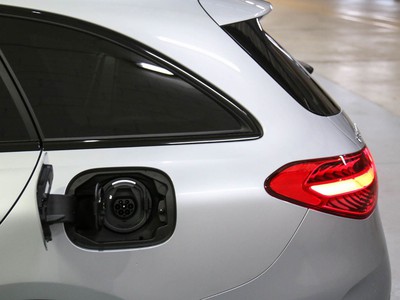 Mercedes-Benz Classe C sw 300 e phev premium plus auto - 18