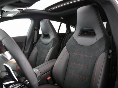 AMG CLA shooting brake 35 amg 4matic auto - 13