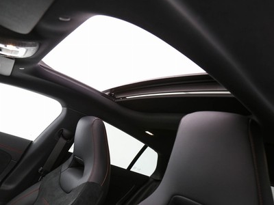 AMG CLA shooting brake 35 amg 4matic auto - 20