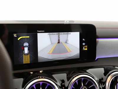 AMG CLA shooting brake 35 amg 4matic auto - 21