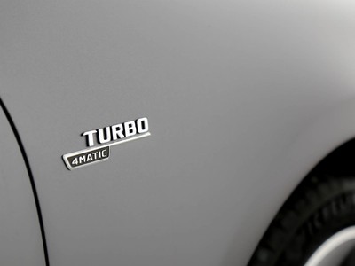 AMG CLA shooting brake 35 amg 4matic auto - 24