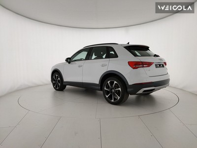 Audi Q3 45 2.0 tfsi business advanced quattro s-tronic - 4